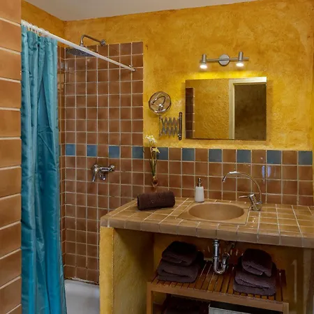 Marisch La Casa Pairal Kır Evi *